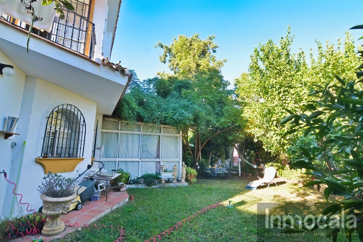 For sale of villa in Mijas
