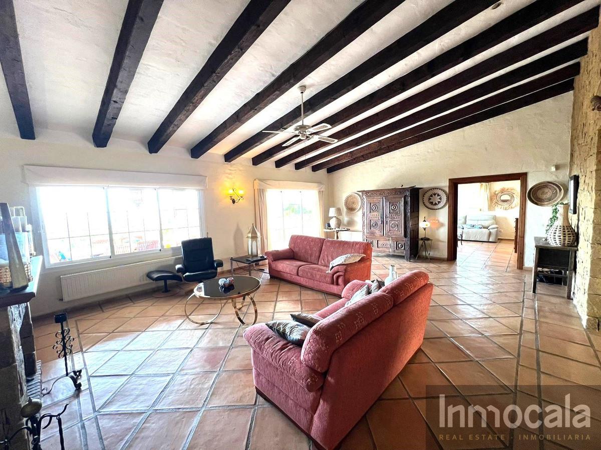 For sale of villa in Mijas