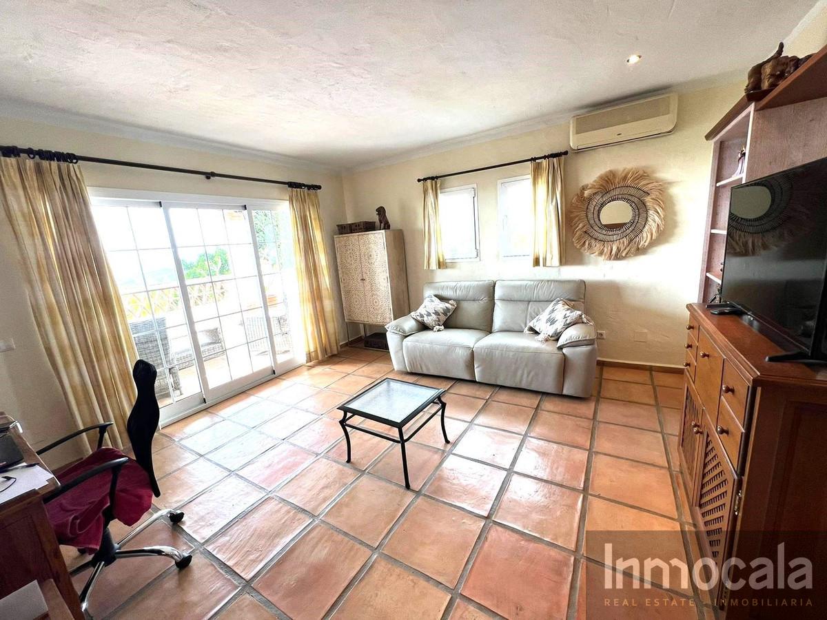 For sale of villa in Mijas