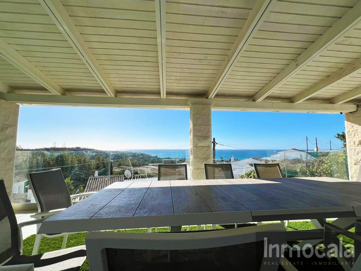 For sale of villa in La Cala de Mijas