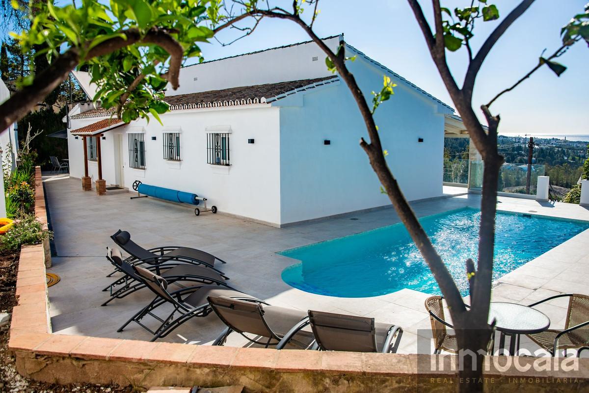 For sale of villa in La Cala de Mijas