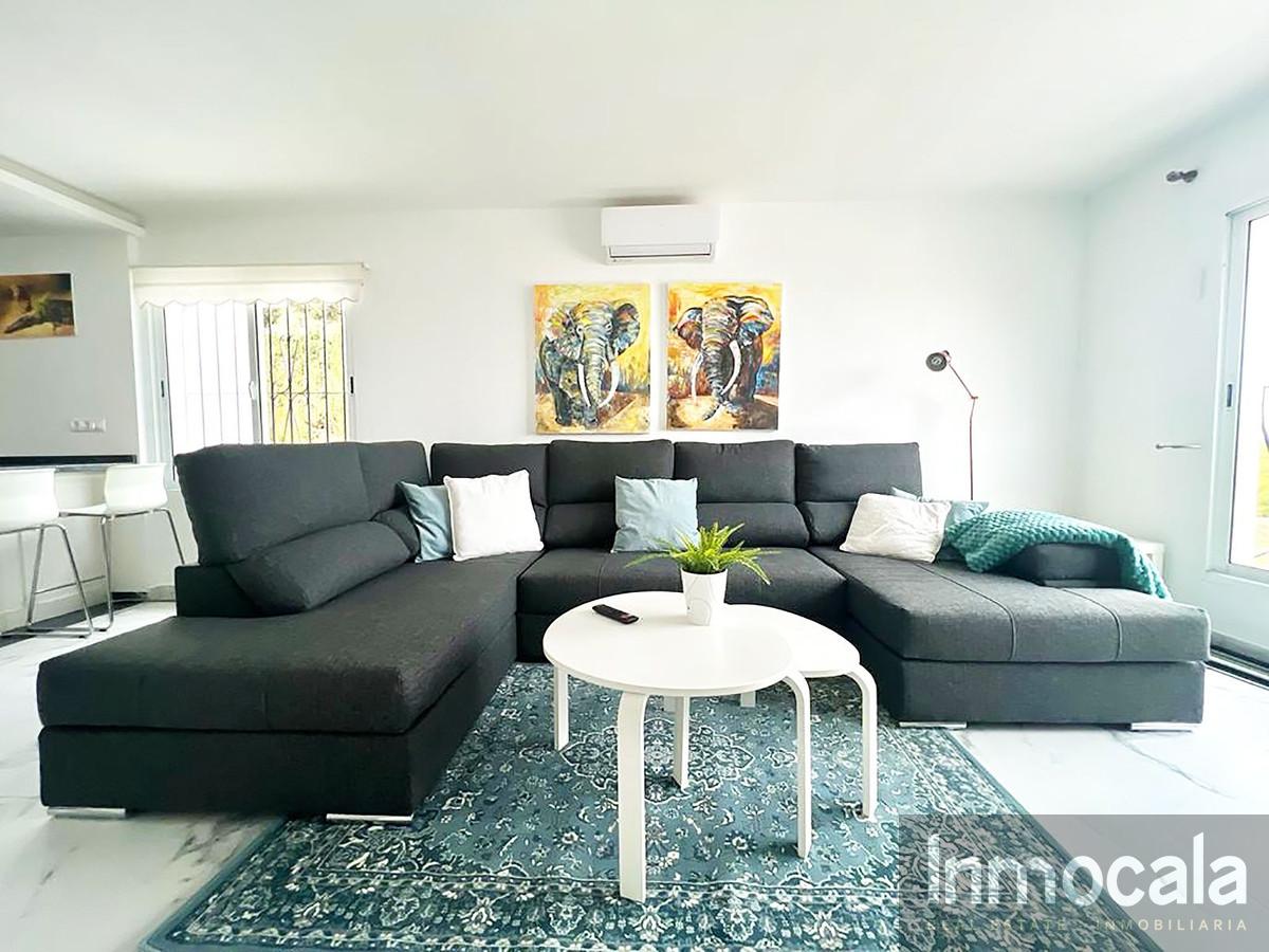 For sale of villa in La Cala de Mijas