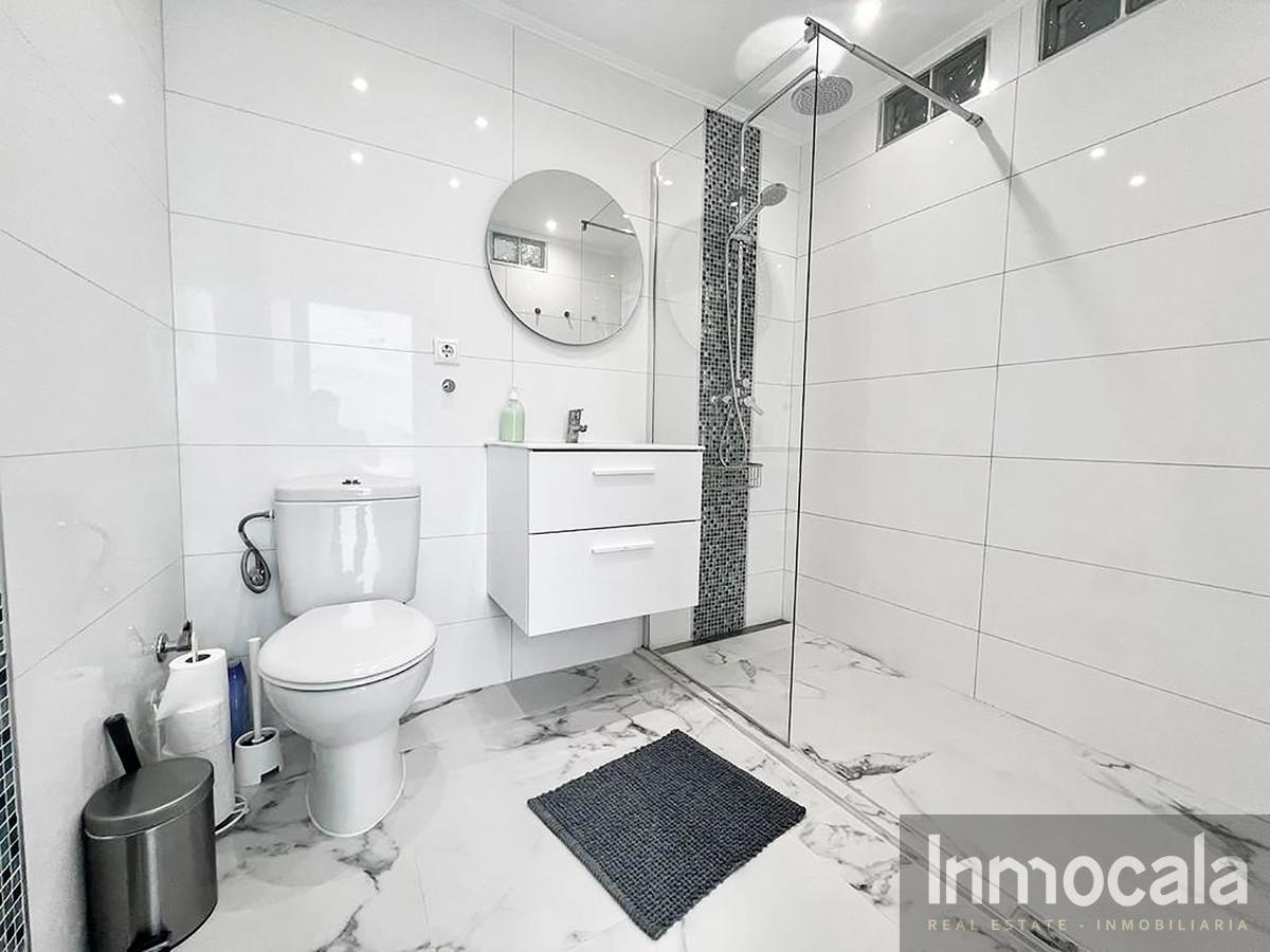 For sale of villa in La Cala de Mijas
