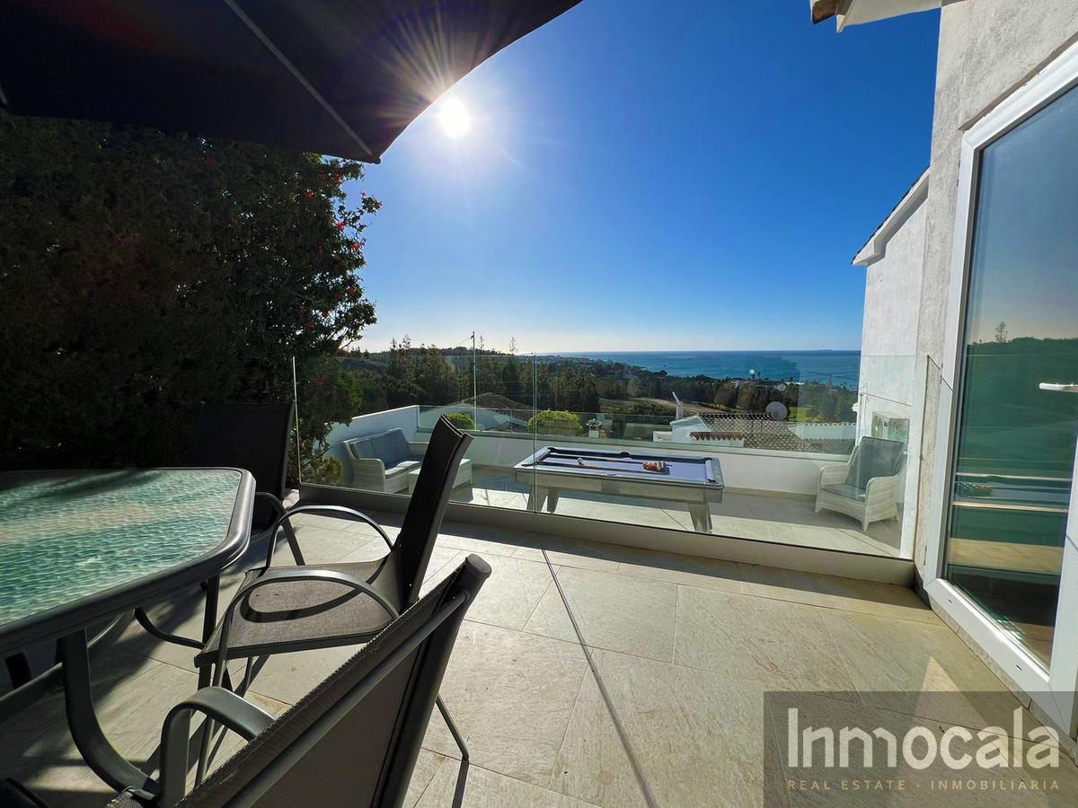 For sale of villa in La Cala de Mijas