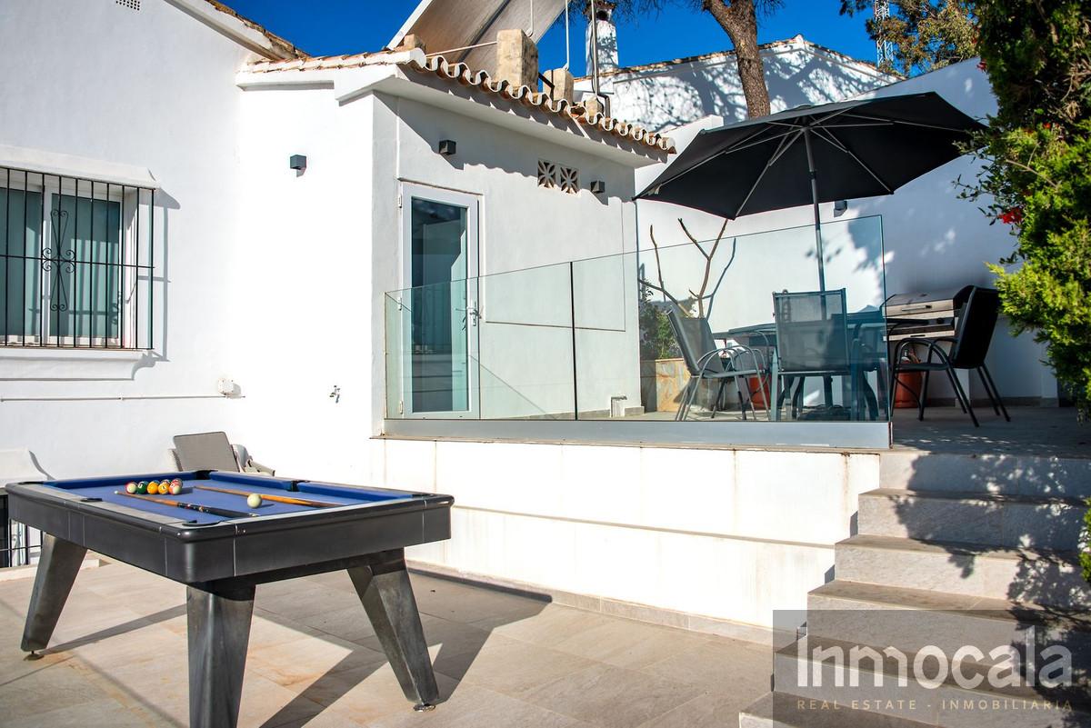 For sale of villa in La Cala de Mijas