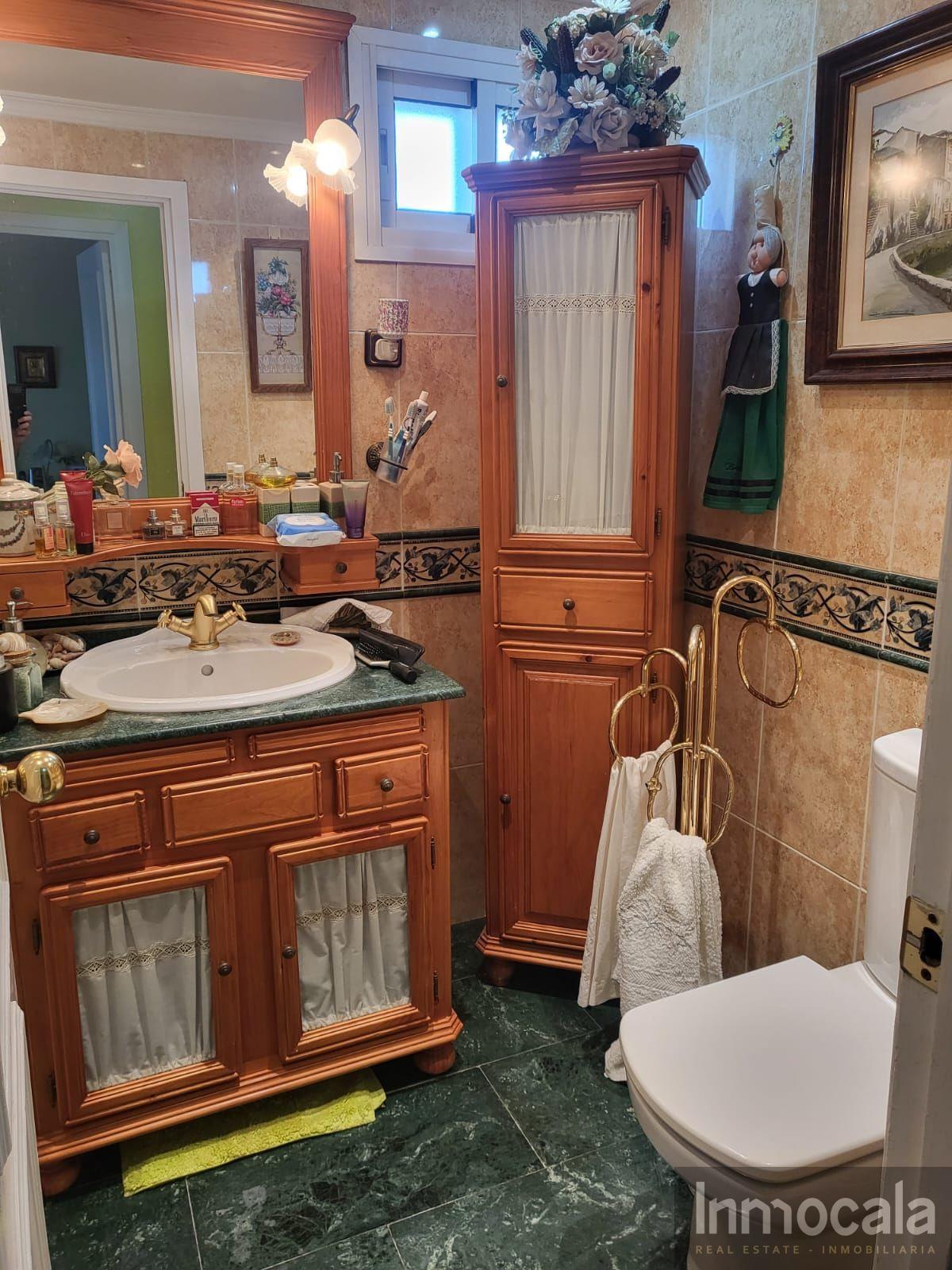 For sale of apartment in Fuengirola
