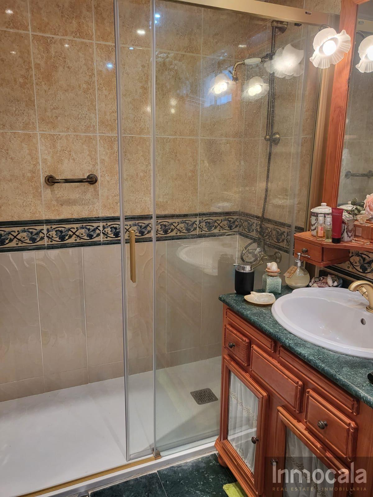 For sale of apartment in Fuengirola