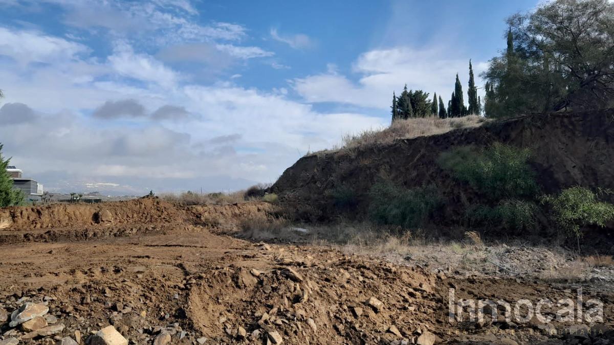 For sale of land in Mijas