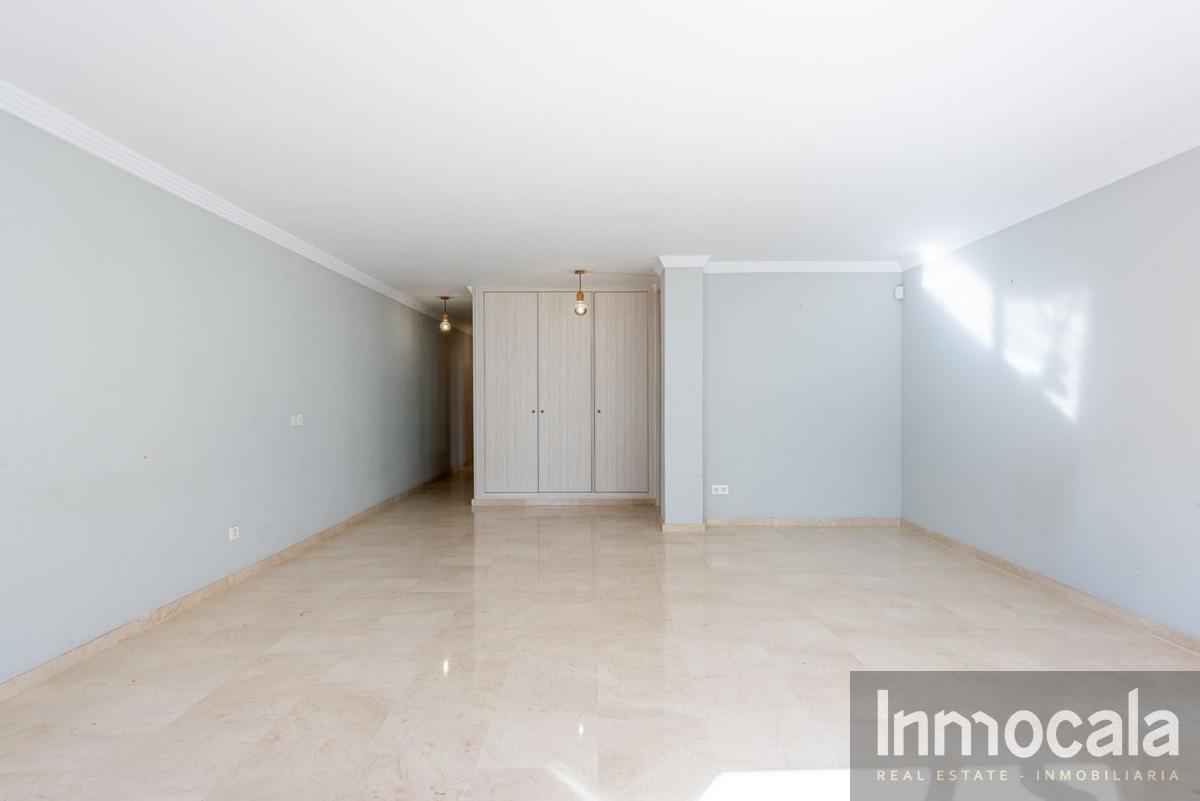 For sale of apartment in Fuengirola