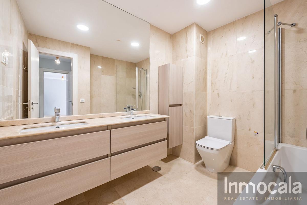 For sale of apartment in Fuengirola