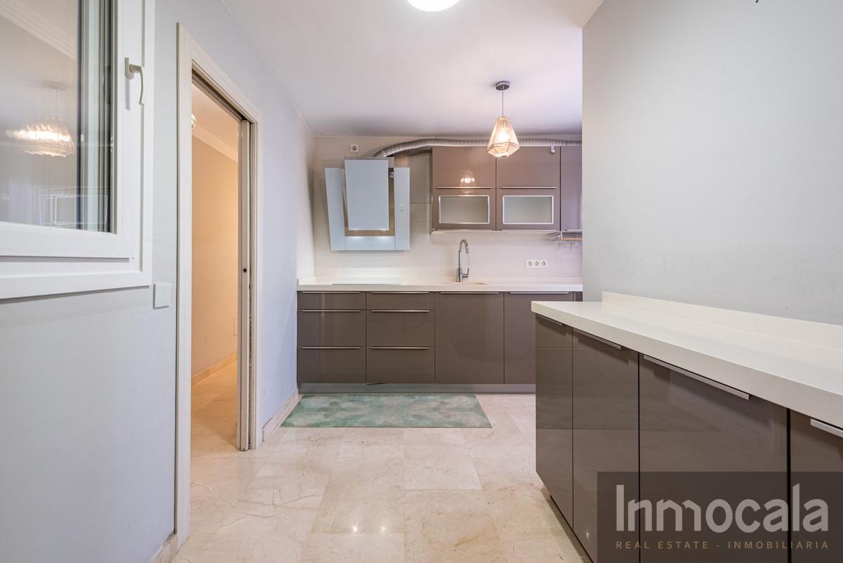 For sale of apartment in Fuengirola
