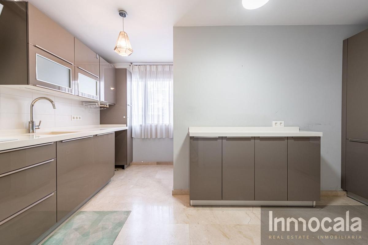 For sale of apartment in Fuengirola