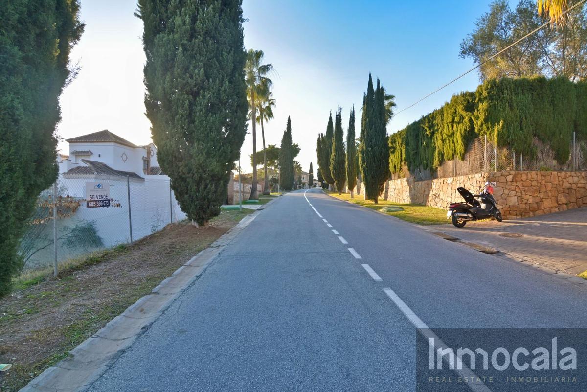 For sale of land in Mijas Golf