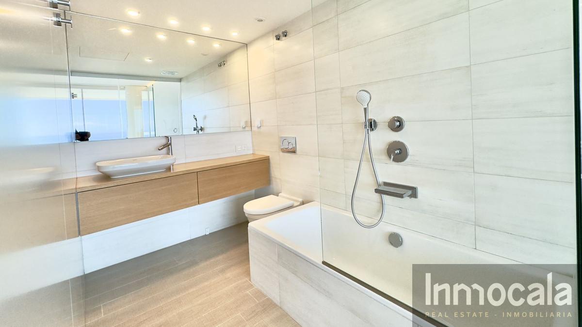 For sale of apartment in Fuengirola