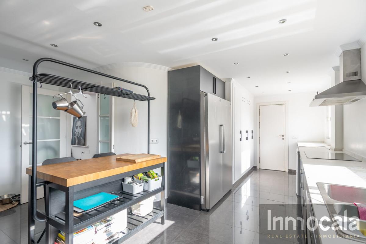 For sale of villa in Mijas