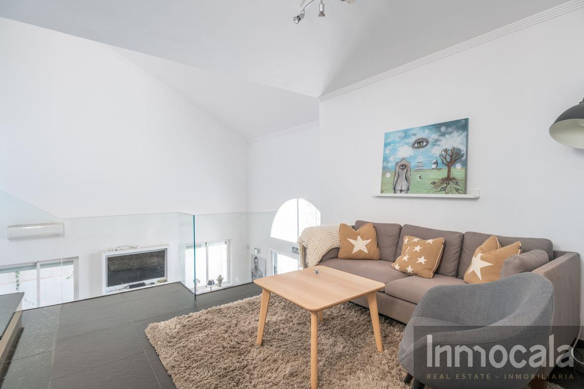 For sale of villa in Mijas