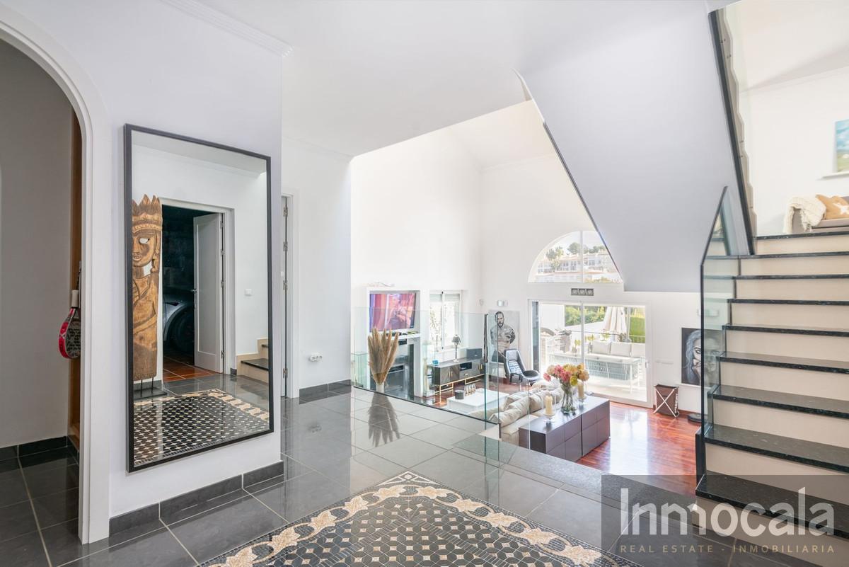 For sale of villa in Mijas