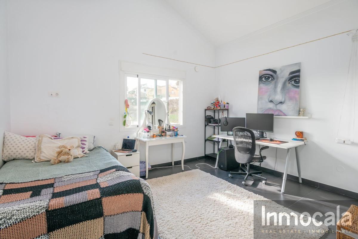 For sale of villa in Mijas