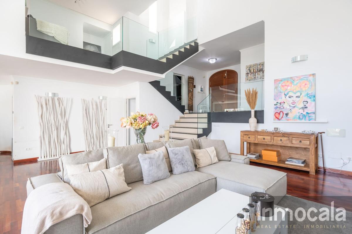 For sale of villa in Mijas