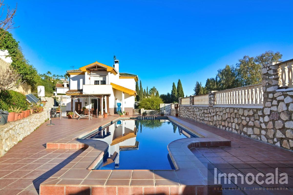 For sale of villa in Campo Mijas