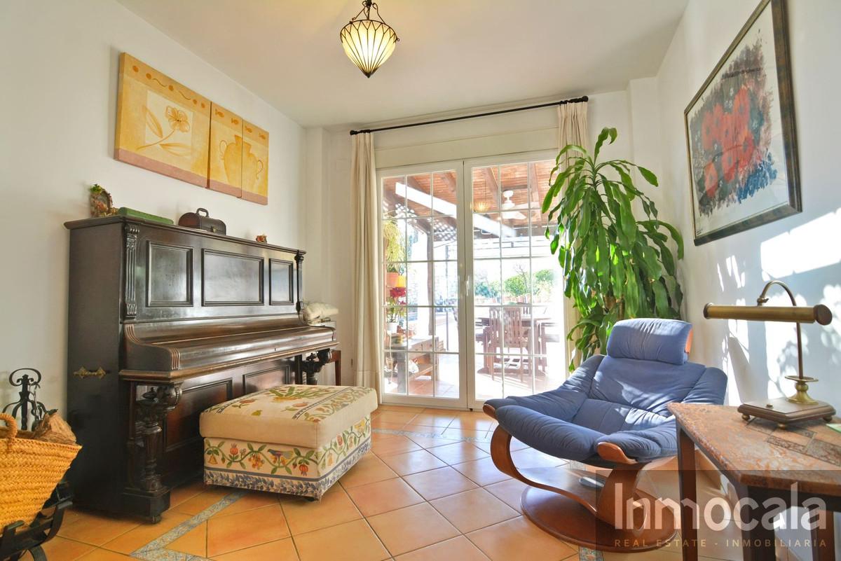 For sale of villa in Campo Mijas