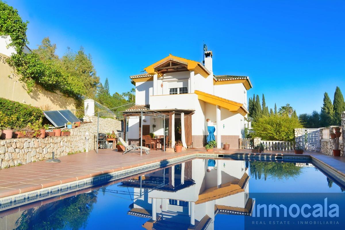 For sale of villa in Campo Mijas