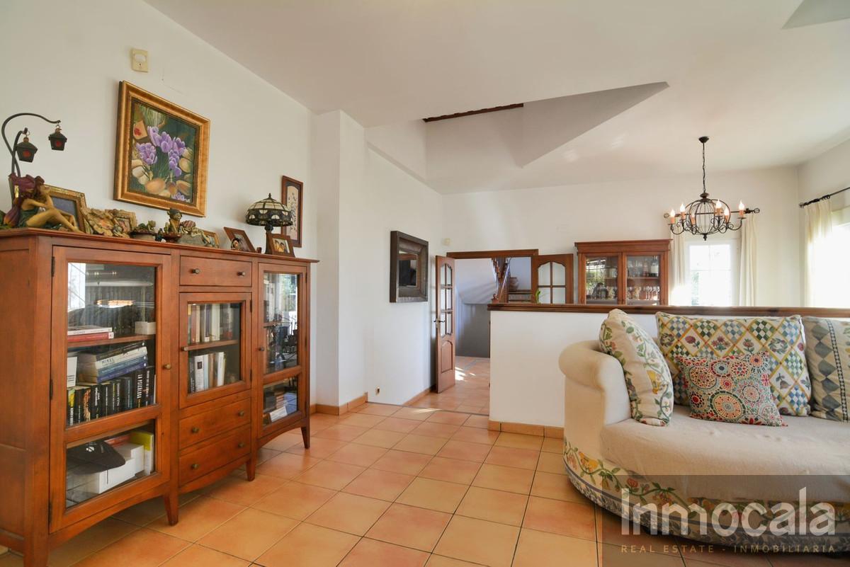 For sale of villa in Campo Mijas