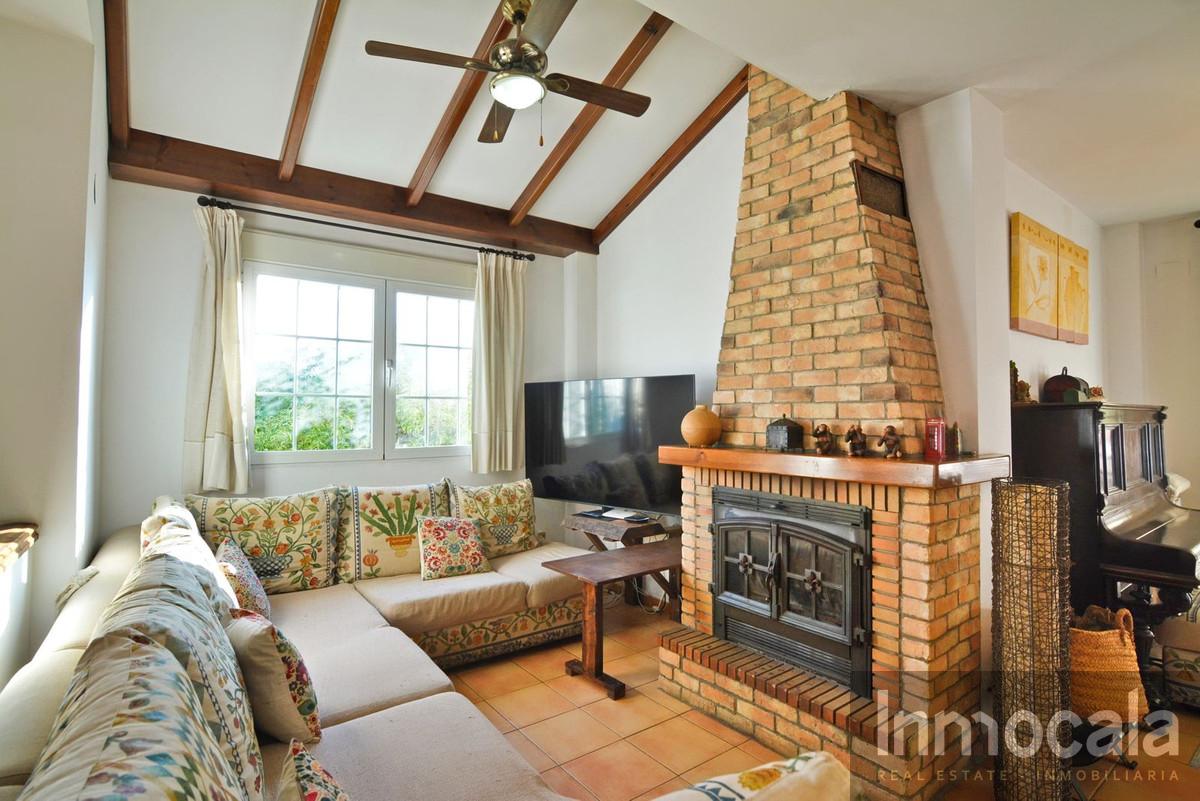 For sale of villa in Campo Mijas