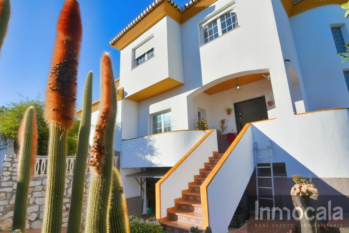 For sale of villa in Campo Mijas