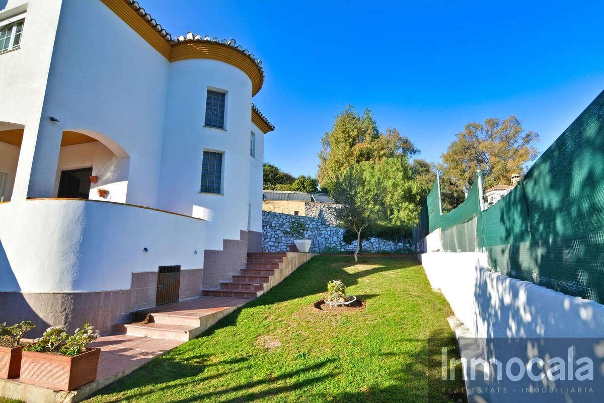 For sale of villa in Campo Mijas