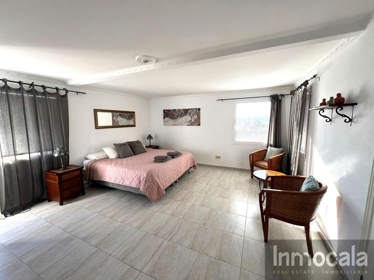 For sale of villa in Mijas