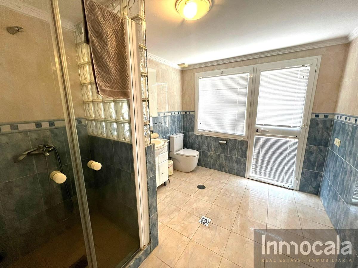 For sale of villa in Mijas