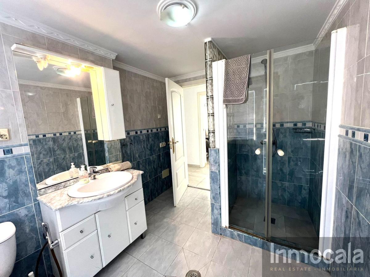 For sale of villa in Mijas