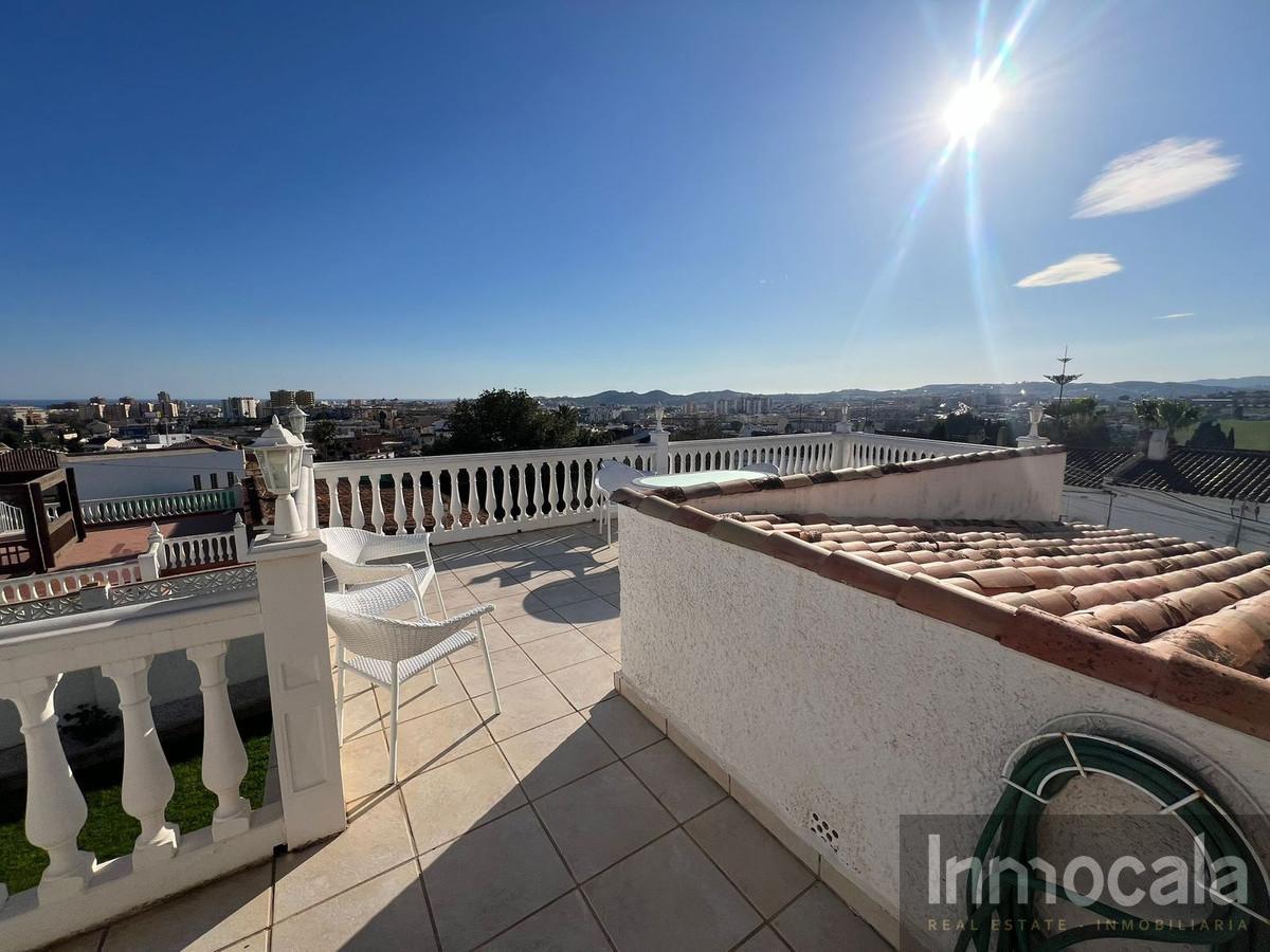 For sale of villa in Mijas