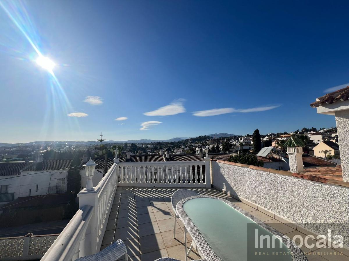 For sale of villa in Mijas