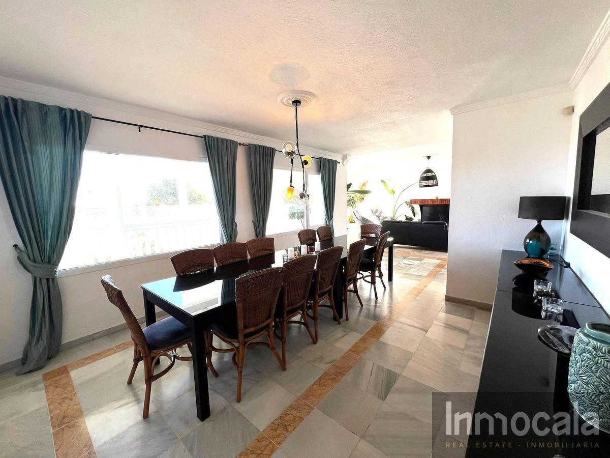For sale of villa in Mijas