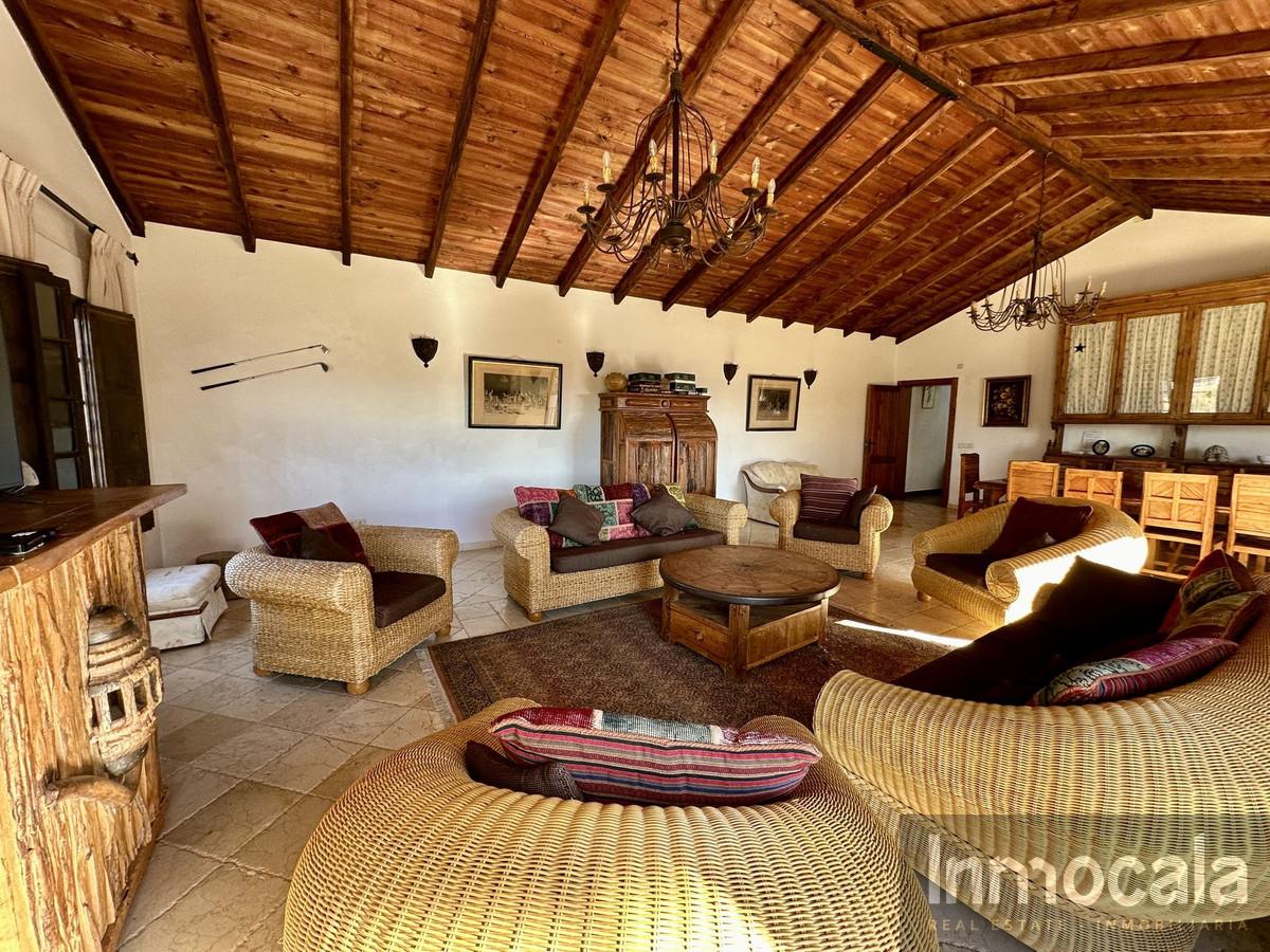 For sale of villa in Mijas Golf