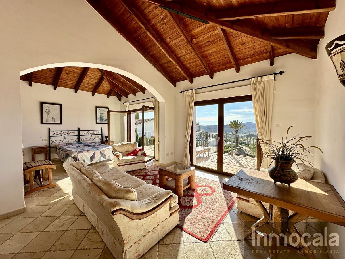For sale of villa in Mijas Golf