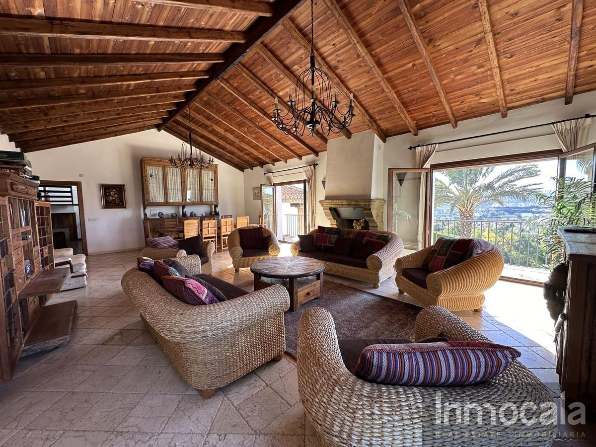 For sale of villa in Mijas Golf