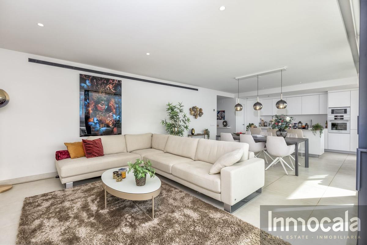 For sale of apartment in Fuengirola
