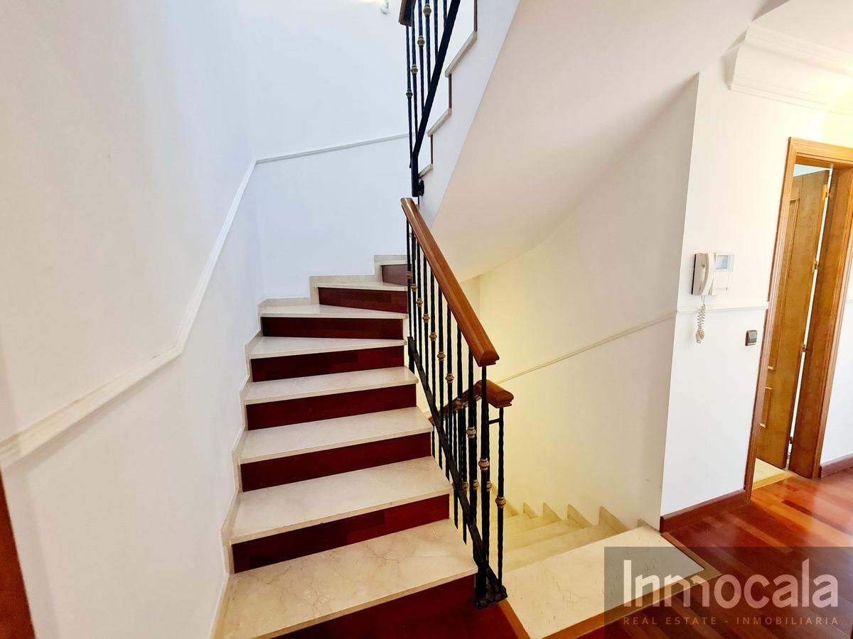 For sale of villa in Fuengirola