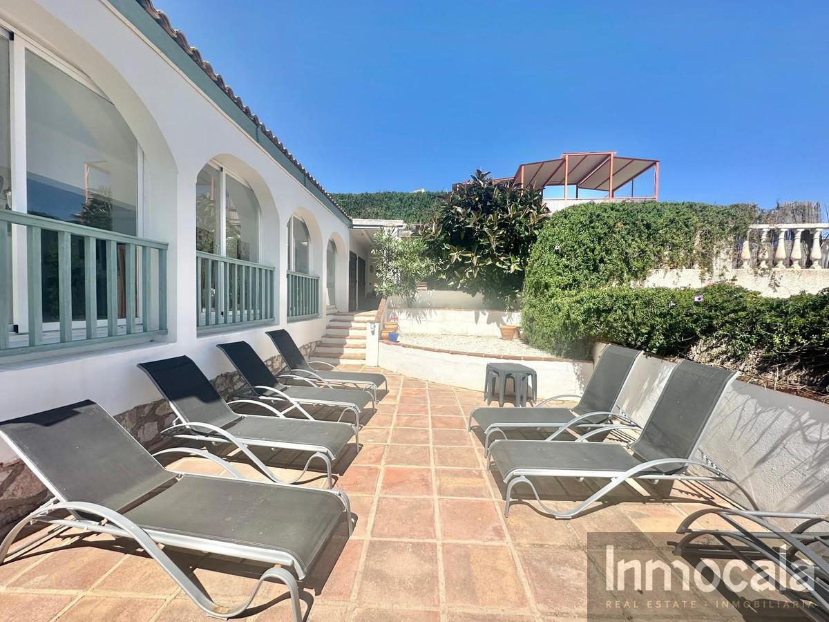 Venta de villa en La Cala de Mijas