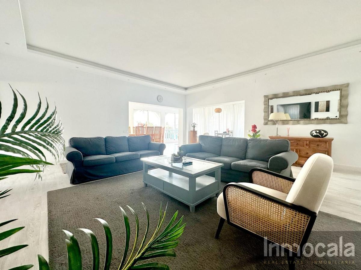 Venta de villa en La Cala de Mijas