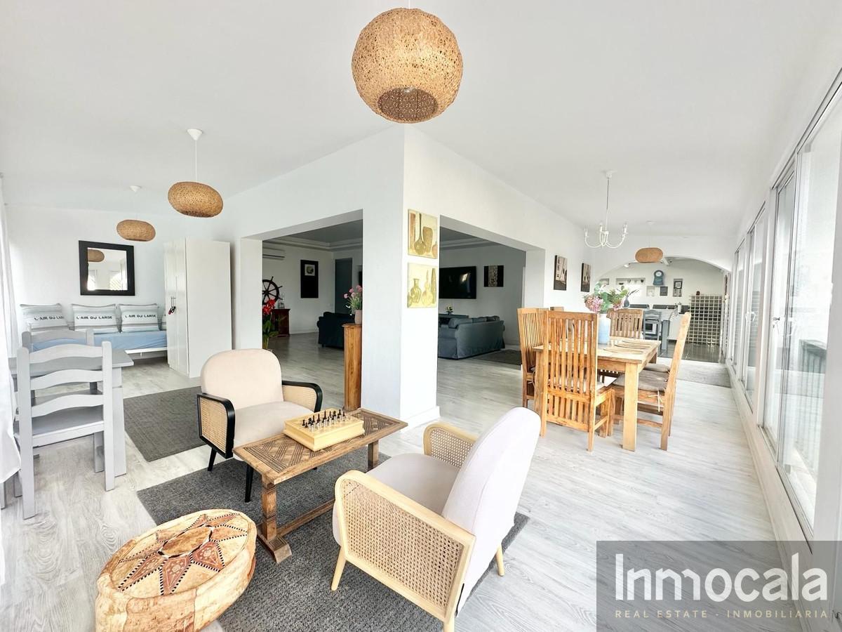 Venta de villa en La Cala de Mijas