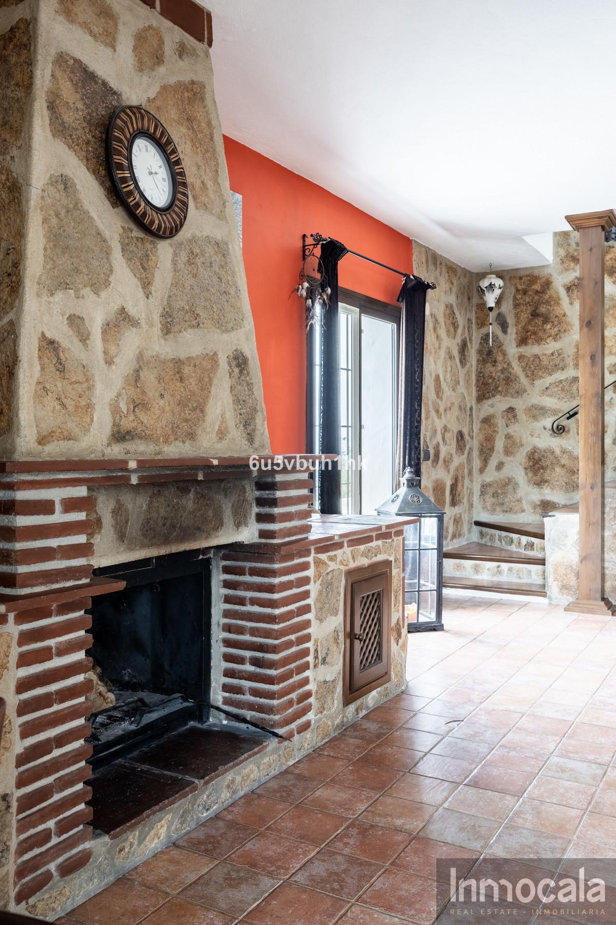 For sale of villa in Mijas