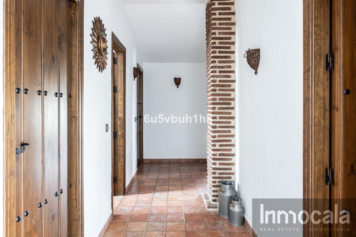 For sale of villa in Mijas