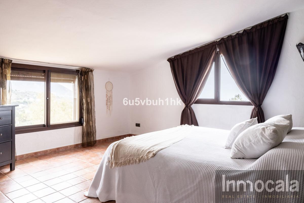 For sale of villa in Mijas