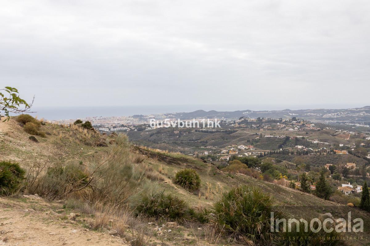For sale of villa in Mijas
