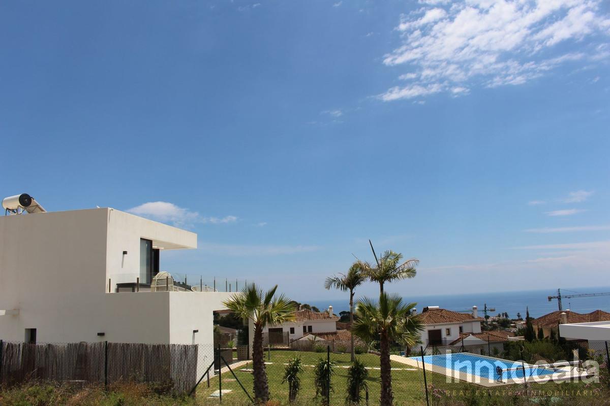 For sale of land in Mijas