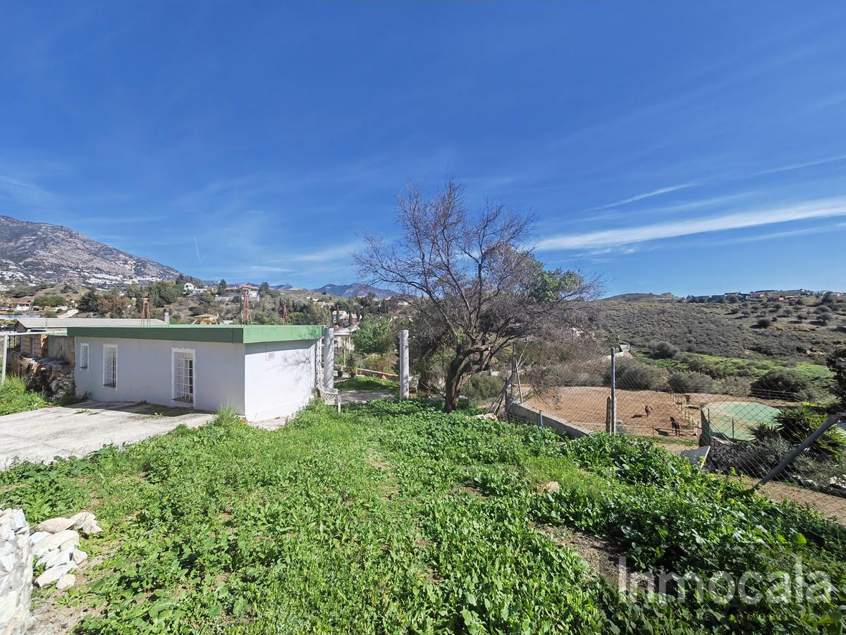 For sale of villa in Mijas Golf